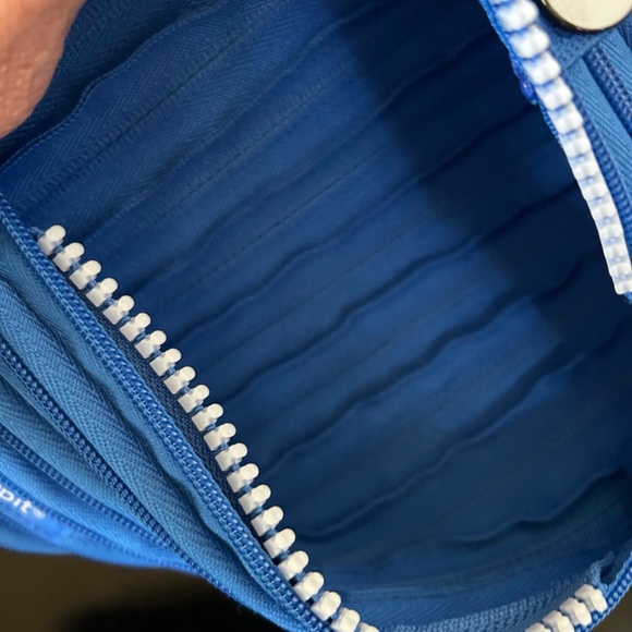 Zipit Monster 3 -Ring Pencil Pouch. NWOT - Picture 2 of 6